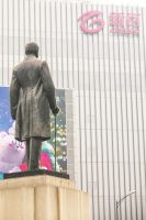 养老产业+细胞治疗 南京新百转型大健康要做双