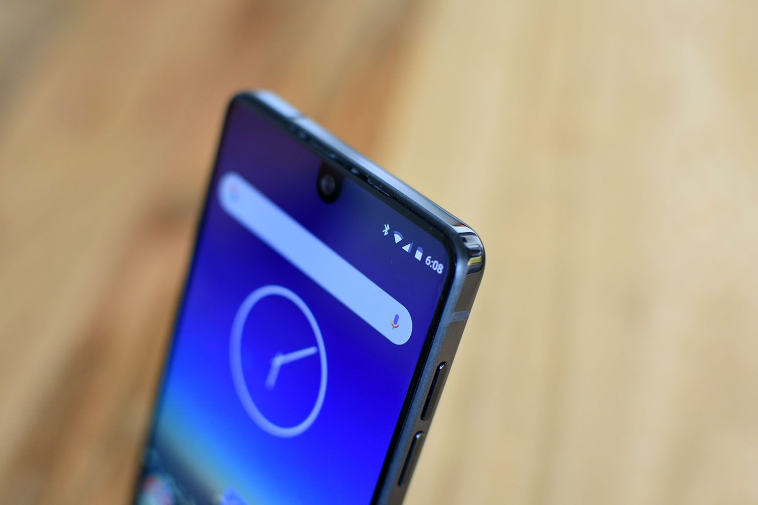 Android P 已经为 刘海 设计做好准备,下一步是