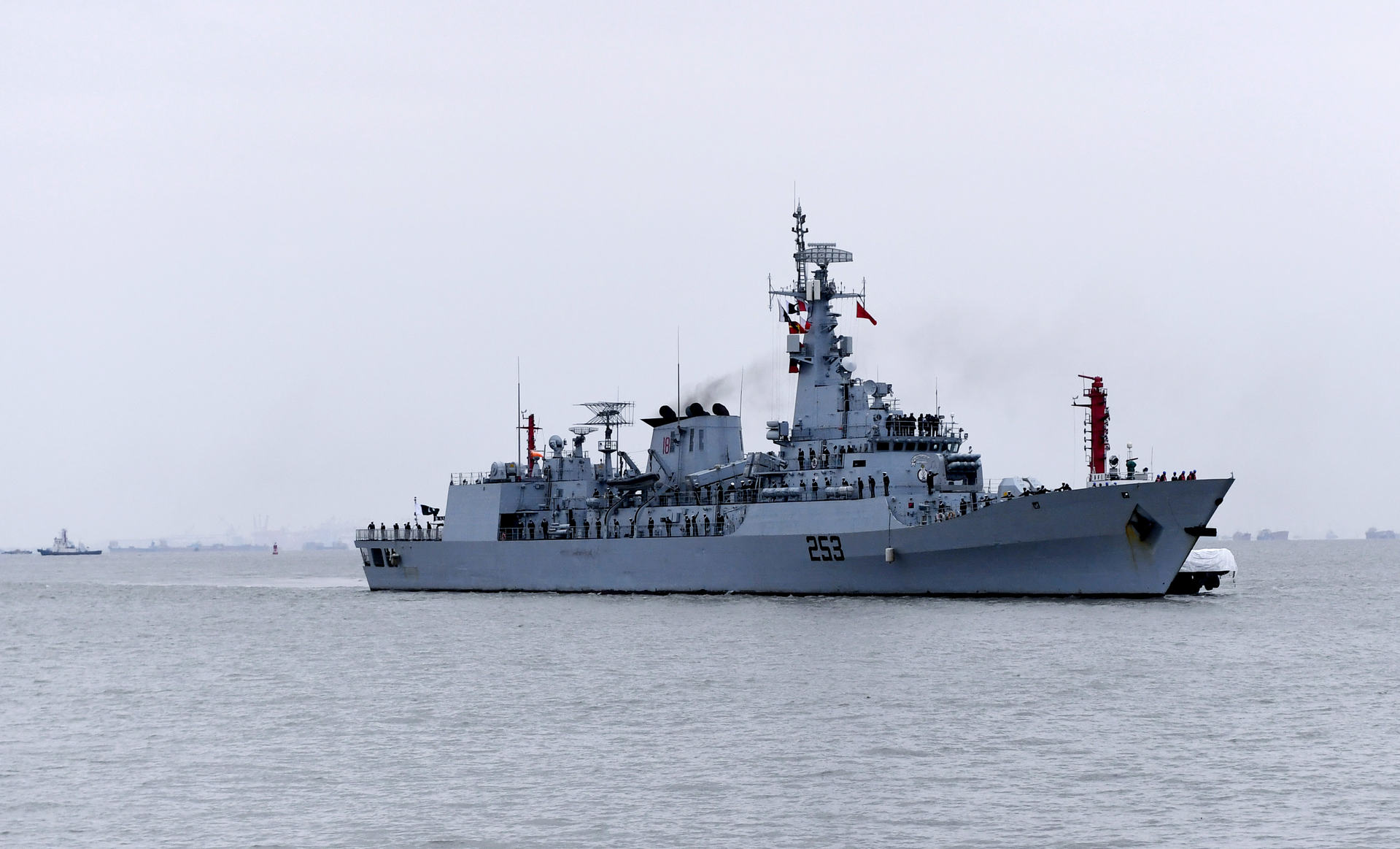 巴基斯坦海军护卫舰访问上海,将举行联合演习