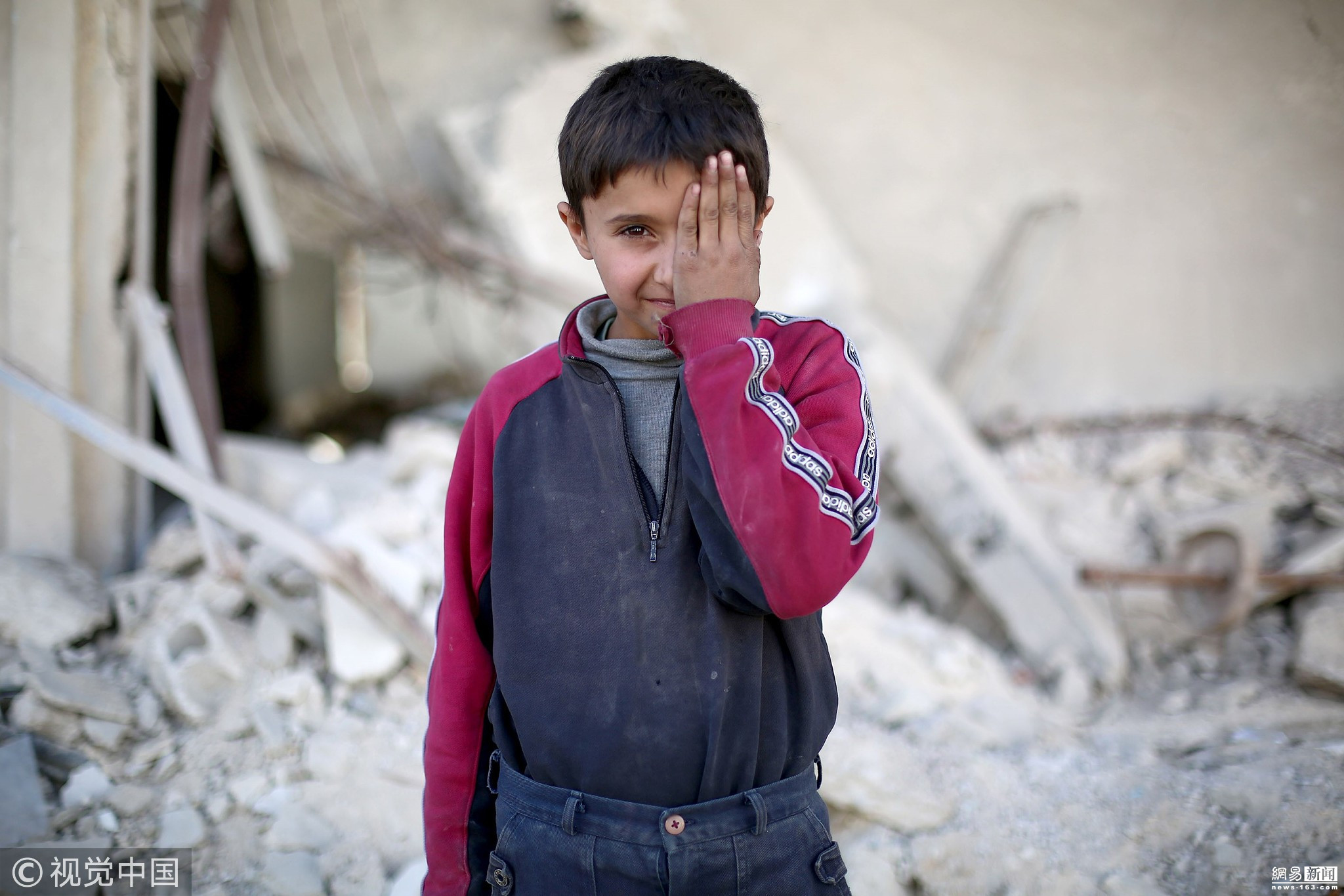 叙利亚战争中儿童真实照片,看了让人流泪触目惊心|叙利亚|战争|儿童_新浪网