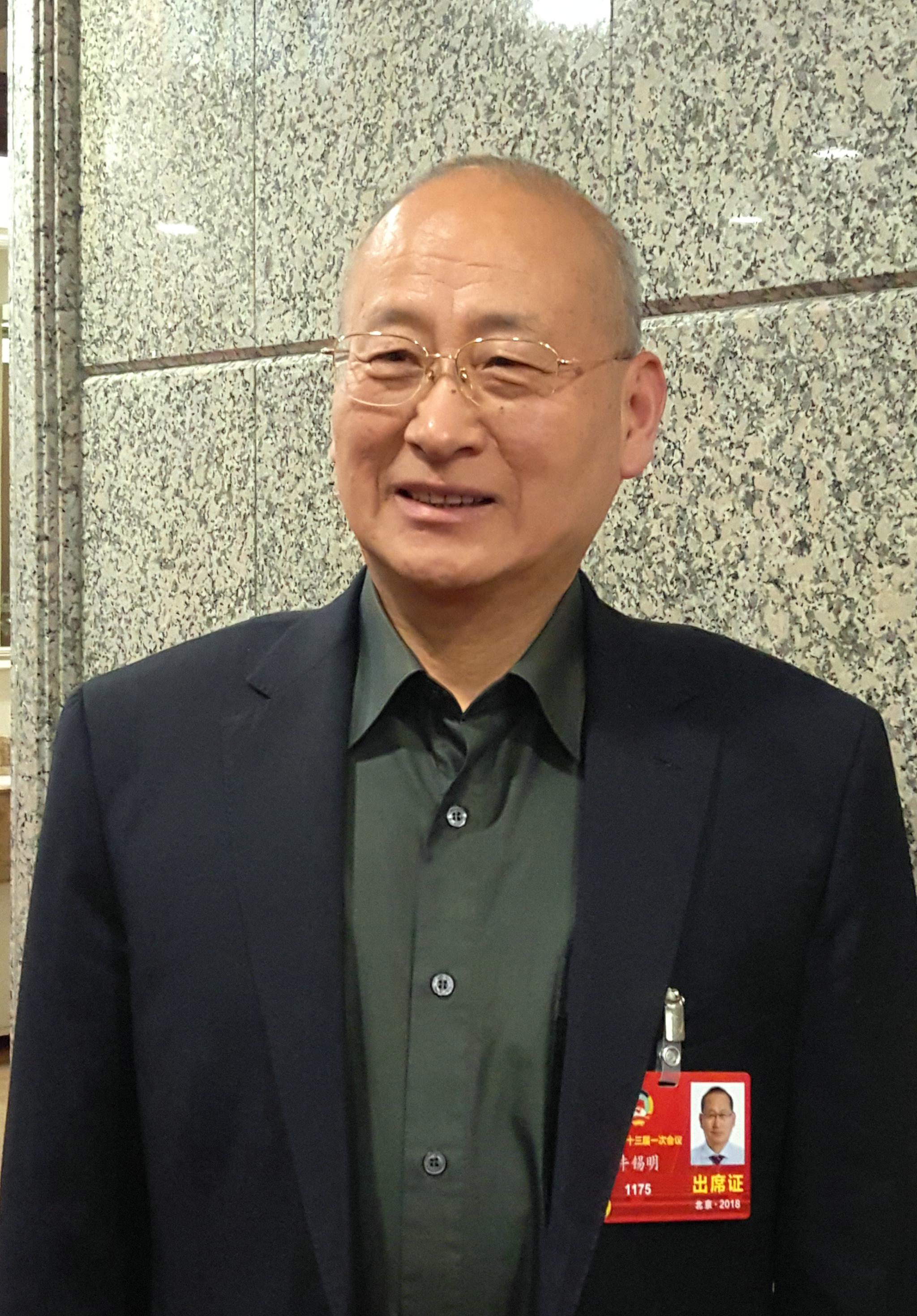 老总的副手_魔兽副手武器书