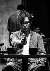 阮经天:会躲在没人的角落痛哭