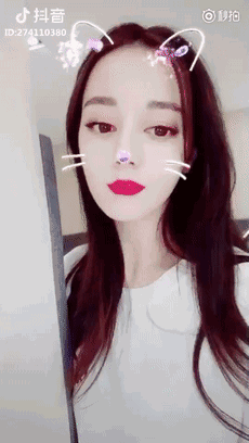 热巴上抖音狂吸660万粉,鹿晗女友瞬间被KO地