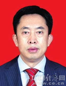 李新春任太原市委副书记 赵忠保任市委常委、