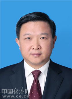 01-- 重庆市沙坪坝区委副书记,政府党组书记,区长     相关:重庆各区