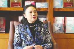 神冠控股面临转型阵痛期 总裁周亚仙:明年继续