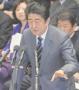 日本首相安倍晋三在国会发言