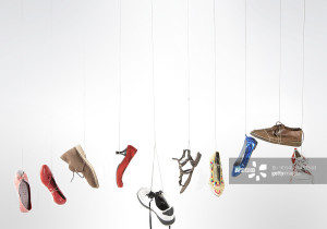 鞋子尺码小怎么撑大变松