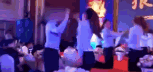 98bb1f0afac7954731a17e797effe61a.gif