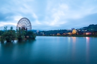 值镇长带动丹寨万达小镇走向世界|丹寨|贵州|旅