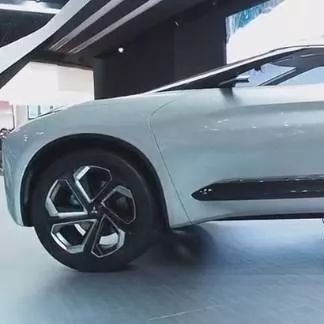 奔驰宝马奥迪慌了 这款高颜值SUV估计要大卖