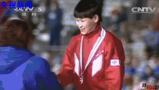 叶乔波获得中国冬奥历史上首枚奖牌