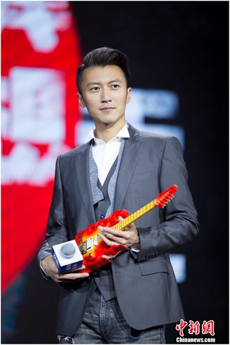 谢霆锋出任腾讯音乐娱乐2018开年音乐大使 新