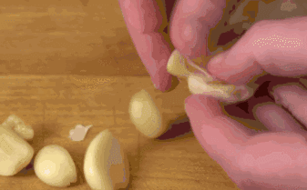 感冒发烧后吃个桃罐头,33岁男子竟瘫在床上