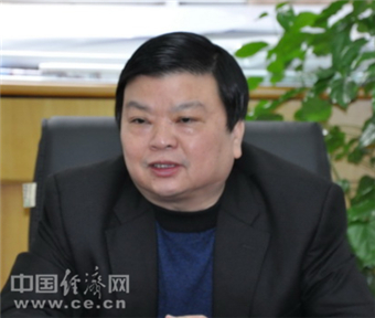 梅州市人大常委会原党组书记常务副主任叶胜坤被逮捕图简历