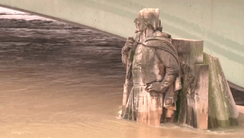 ed3648f854e49620a044ea94b73b8b35.gif