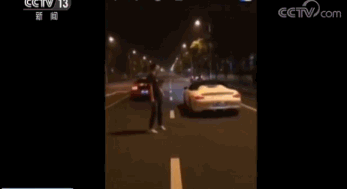 记者调查丨夜幕下的直播秀 危险竞速成“看点”