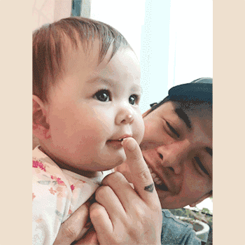 宝宝 壁纸 孩子 小孩 婴儿 350_350 gif 动态图 动图