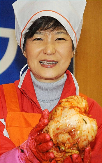 朴槿惠亲手腌辣白菜