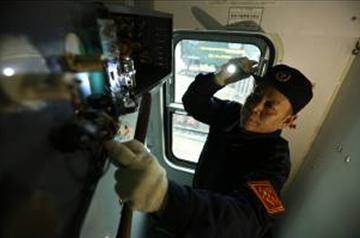 老梁的八千里春运支南路:站好最后一班岗 确保