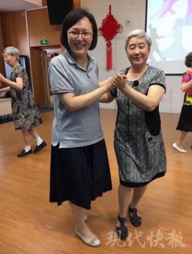 【网络媒体走转改】养老院有一群 90 后“天使护工”:老吾老以及人之老