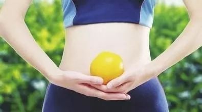 女士身体不舒服,来到这家医院检查,没想到竟然