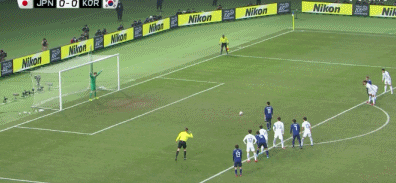 东亚杯卫冕成功!韩国4-1日本,郑又荣电梯球,小林悠破门 乌龙