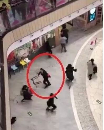 ▲“最美逆行”保安马宏伟