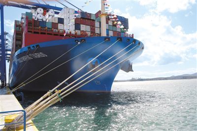 国际积极评价中国经济：从世界工厂向更高层次进发