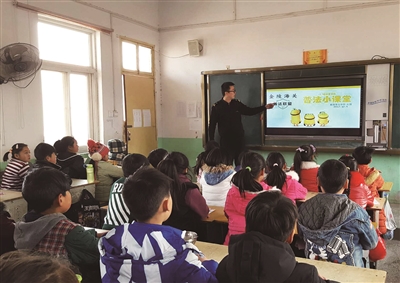 顺应新时代要求 高质量服务南京外贸新发展