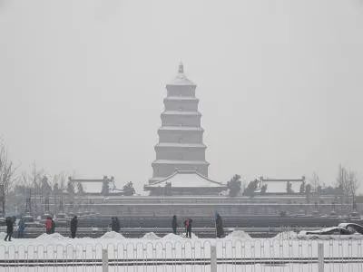 雪!中到大雪!2018年的第一个工作日,你准备好