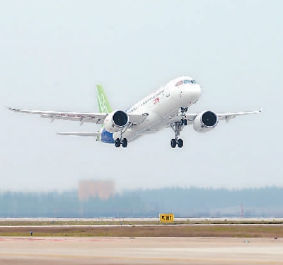 飞机起飞加速度是多少 _wqt-fxipenp2008455.jpg