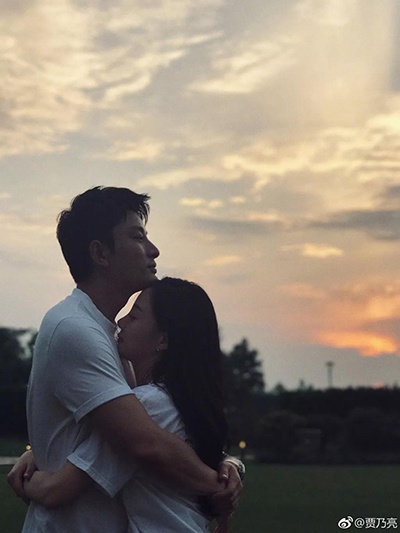 贾乃亮最令人心疼的是:直到最后一刻也要护她周全