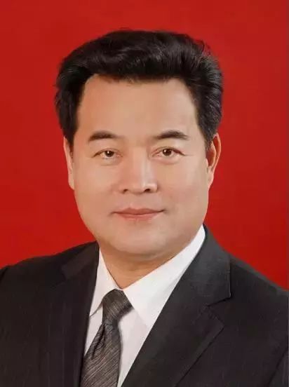 人事|神农架林区原区长李发平任省移民局副局