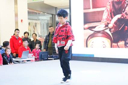 舞出梦想 快乐飞翔 寻找重庆文艺之星舞蹈之星