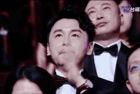 他，一己之力，得罪了所有圈内好友，论塑料友谊谁与争锋……