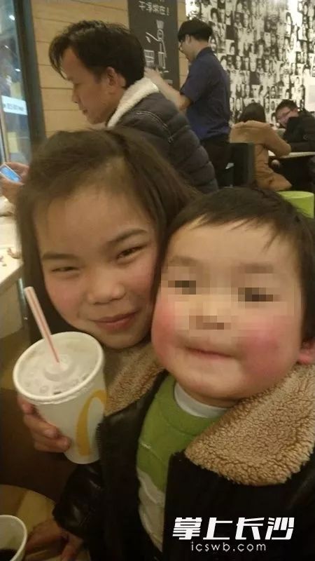 转发寻人!长沙11岁女孩雨夜出走 已失联3天