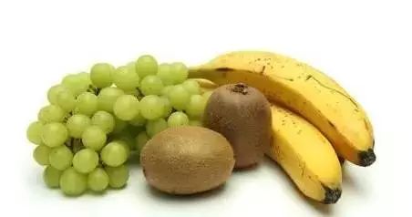 每天用它擦脸,皮肤光滑细嫩,再也不长斑!|香蕉皮