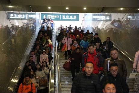 西成高铁开通首日,熊猫号4小时31分到成都!看