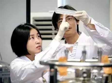 笑到流泪！北大女博士脱口秀《娶妻当娶女博士》，看完五体投地