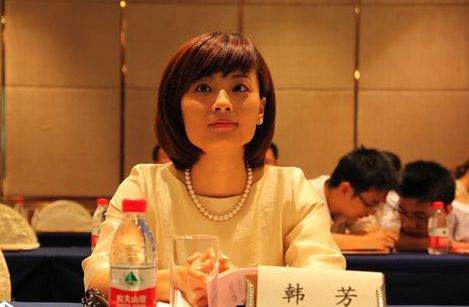 韩芳可以称得上是南都集团的元老级人物,1993年2月,时年21岁的韩芳