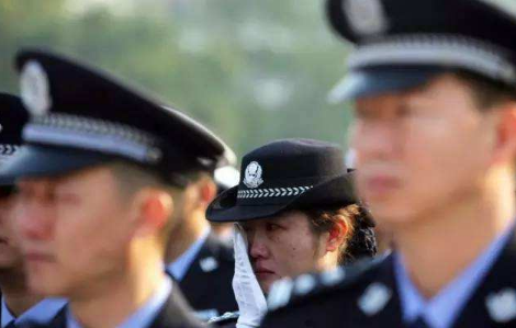各地辱警恶性事件不断 公安部将严肃追究相关的法律责任