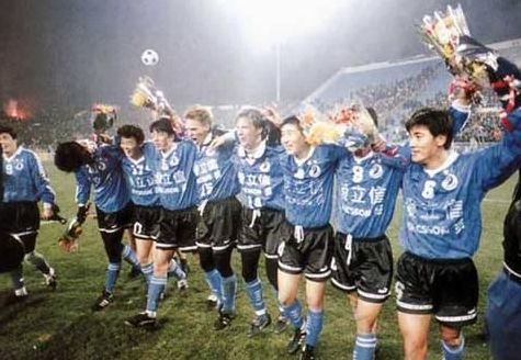 有种足球叫大连万达!迟尚斌:足球城有希望了|新闻日志