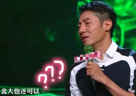 笑cry,吴亦凡的一张照片,却让撒贝宁上了热搜。