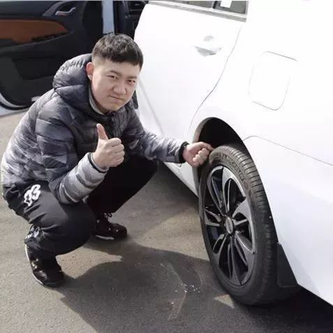 补胎只需5分钟？使用自补液秒变“老司机” | 用车小窍门