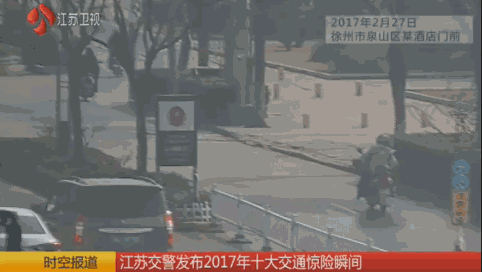 *电动车驶入货车盲区 女骑手倒地险被碾压
