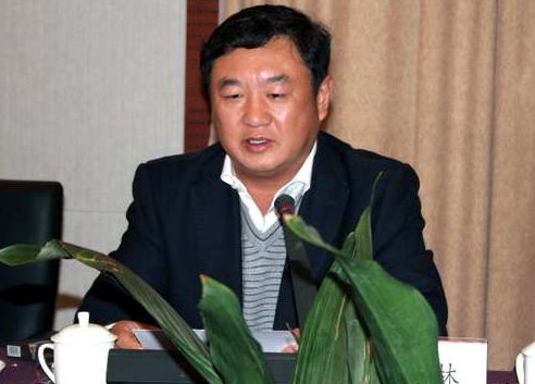 香烟董事长_中华香烟