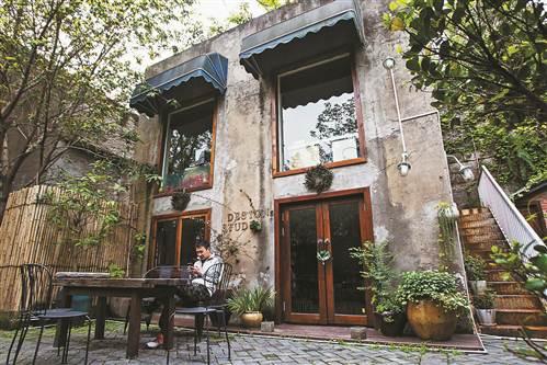 港媒称内地拉开春节游大幕：超5万人预订春节旅游产品