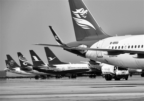 稀缺航班时刻迎再分配 基地航司主场优势几何