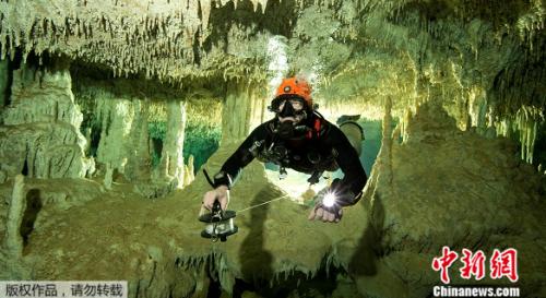 在图卢姆的海滩度假胜地附近，GAM团队发现长263公里的、名为Sac Actun的水下洞穴系统，与长83公里、名为Dos Ojos的水下洞穴是相连通的。